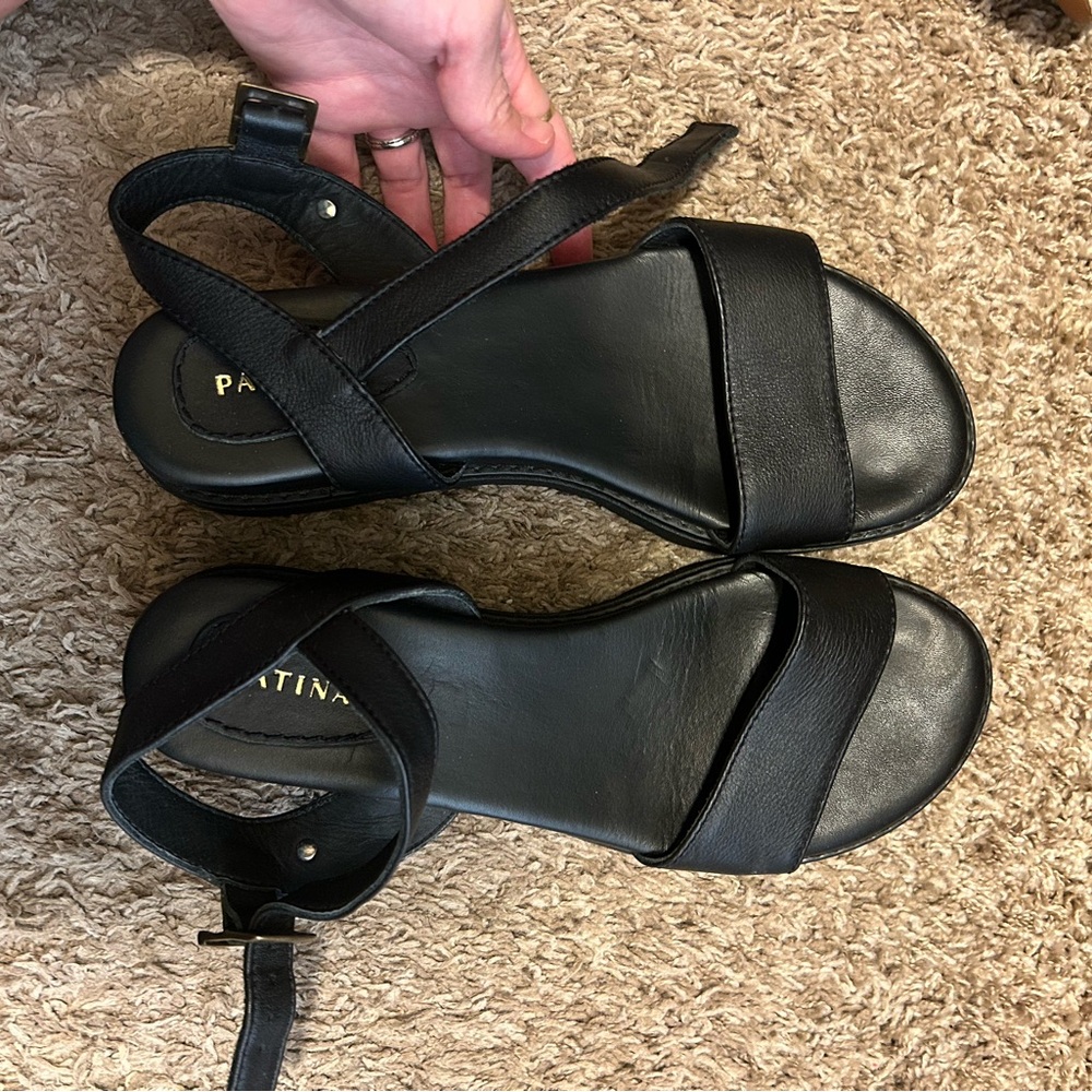 Black Women's Sandals